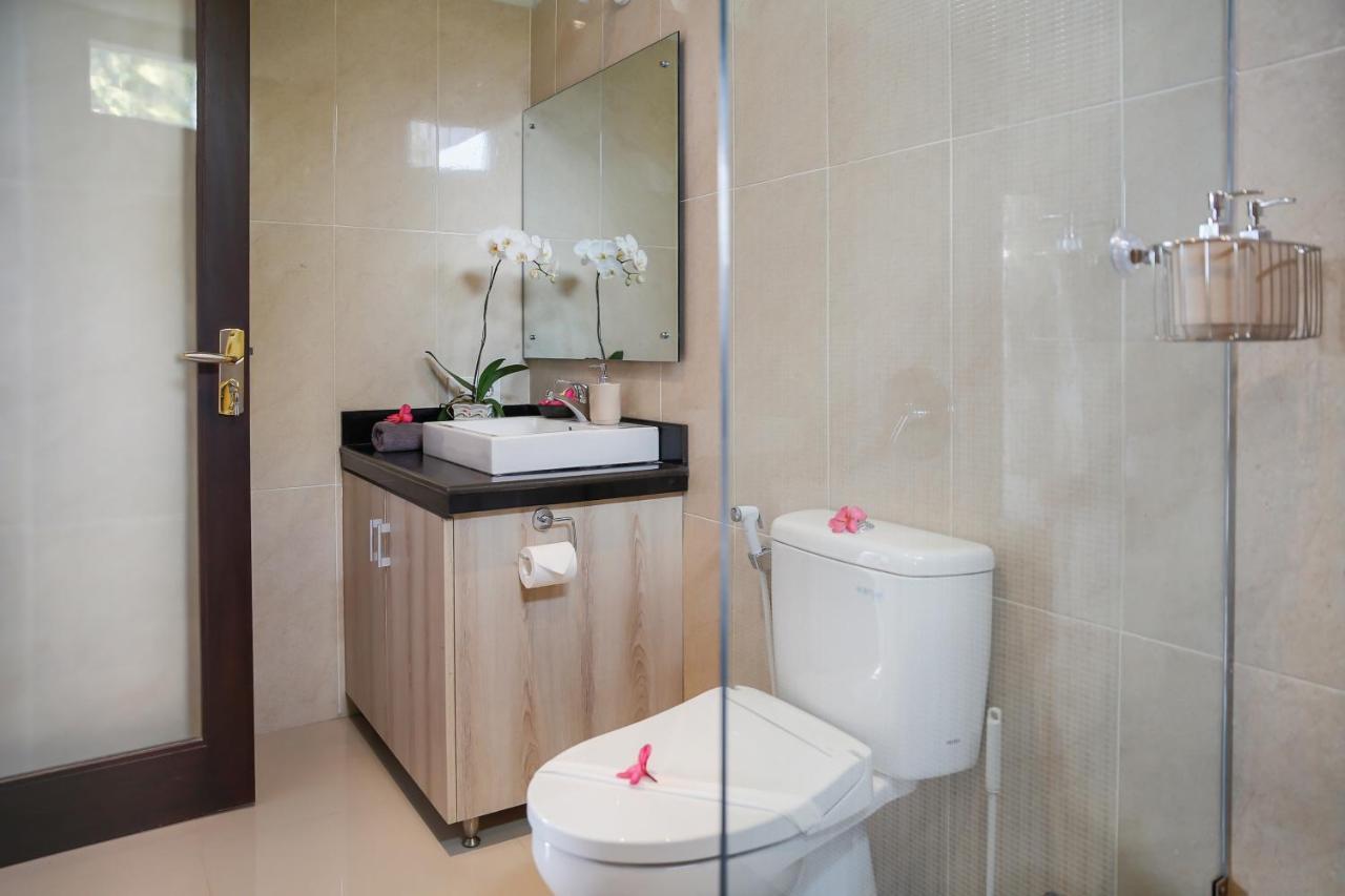 Villa 66, 5 Min Walk To Double 6 Beach Seminyak  Ngoại thất bức ảnh